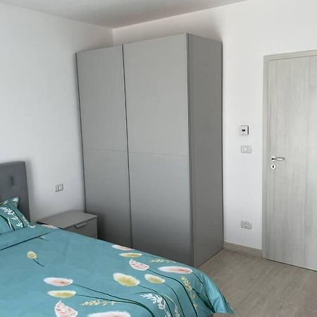 Rebreanu Residence Lux Apartmen 蒂米什瓦拉 外观 照片