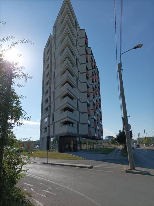 Rebreanu Residence Lux Apartmen 蒂米什瓦拉 外观 照片
